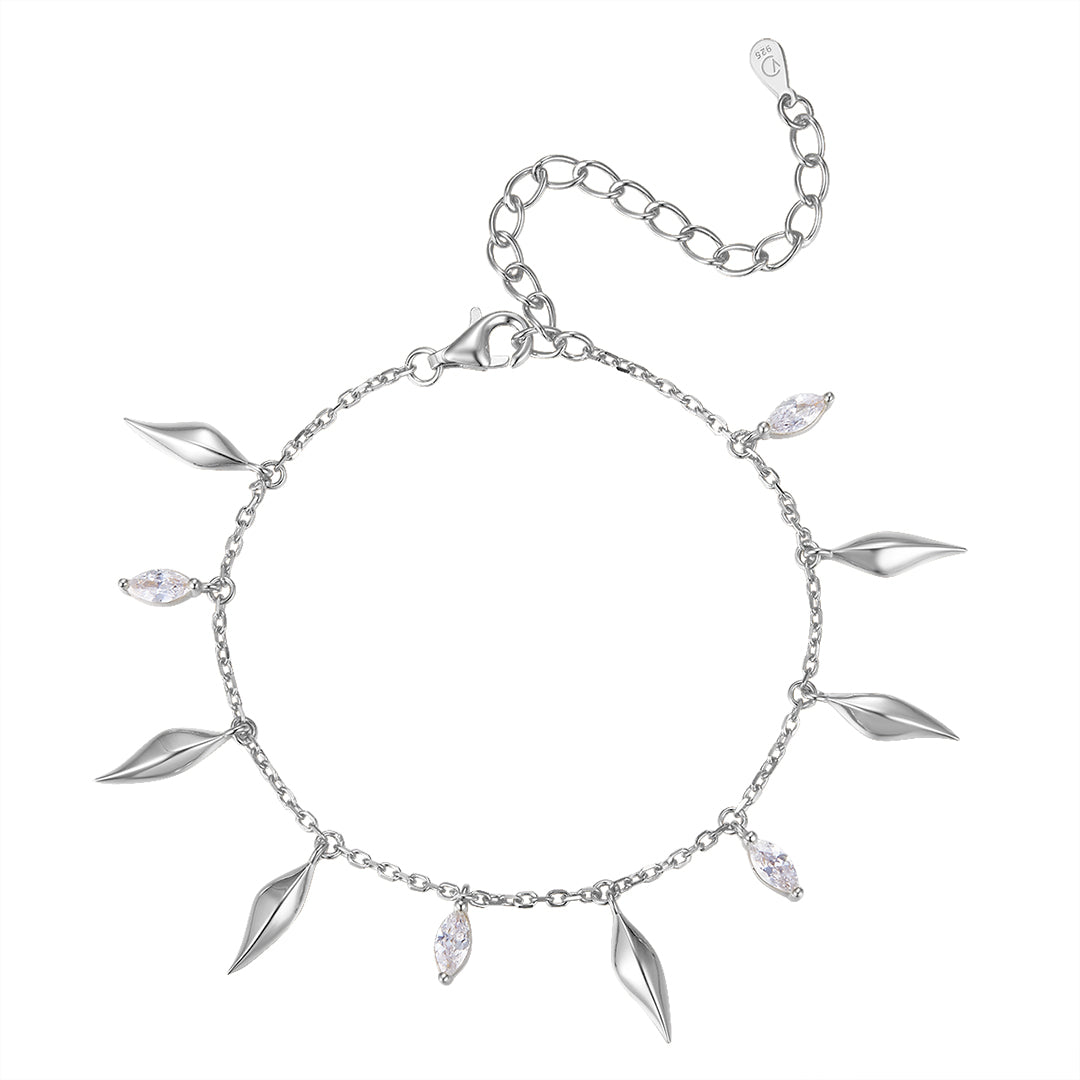 Cape of feathers armband - silfur - íslensk skartgripahönnun