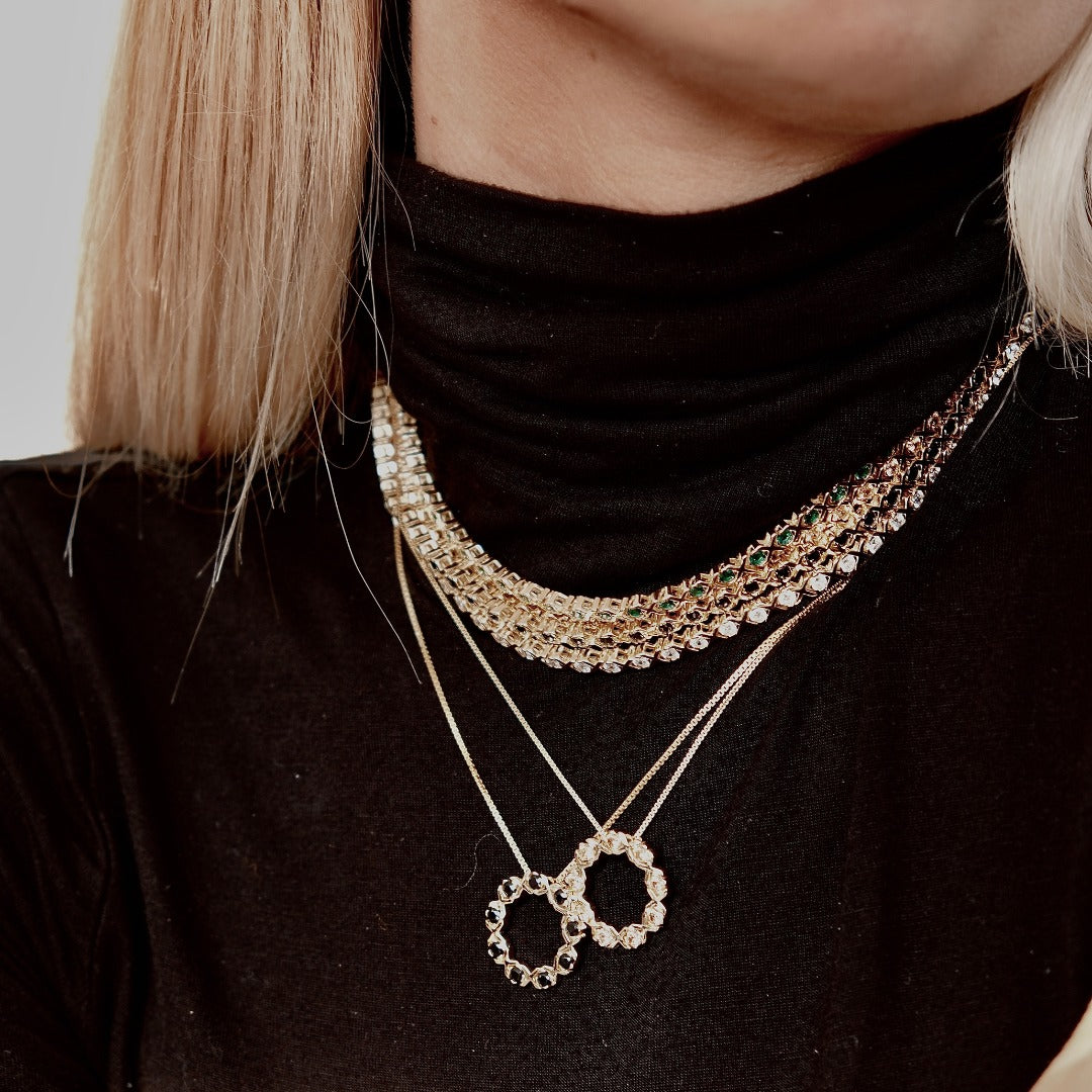 XO  ARMBAND
